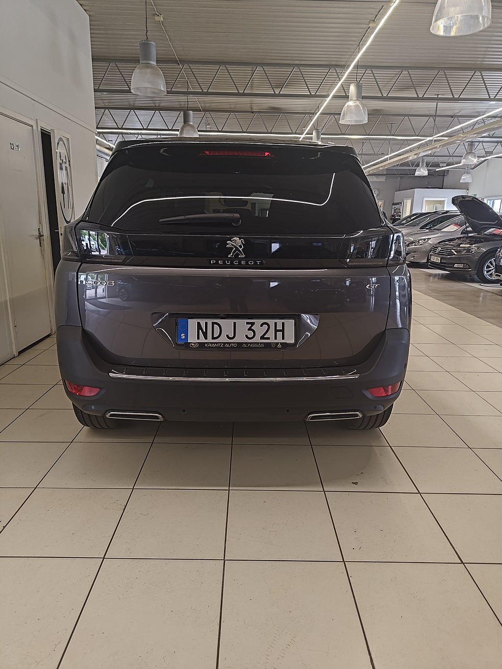 Vehicle Image 7