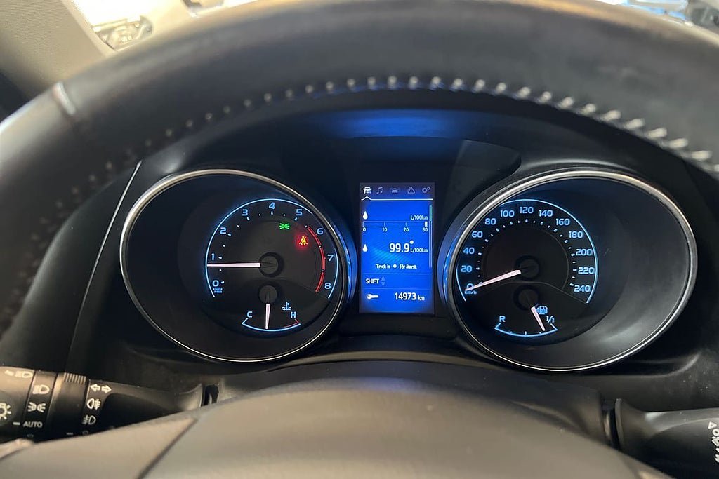Vehicle Image 14
