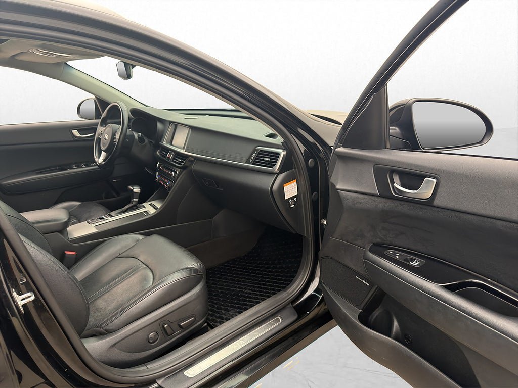 Vehicle Image 26