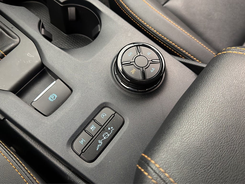Vehicle Image 28