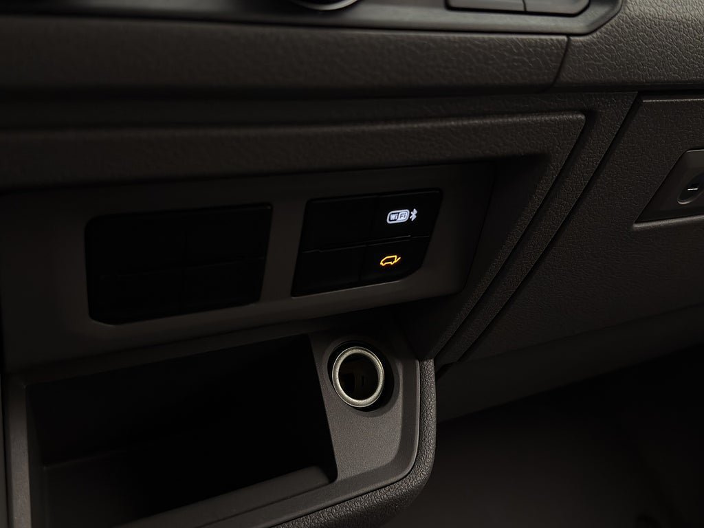 Vehicle Image 27