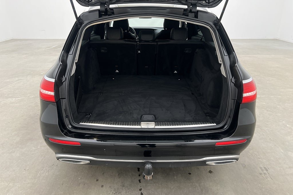 Vehicle Image 28