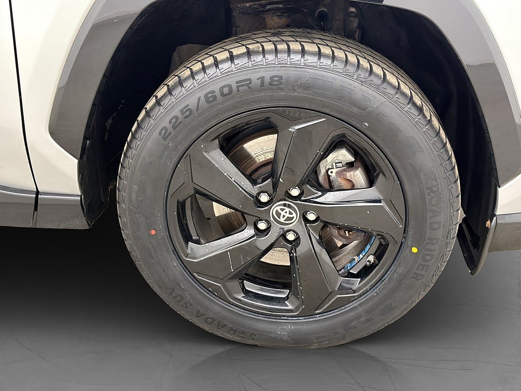 Vehicle Image 36
