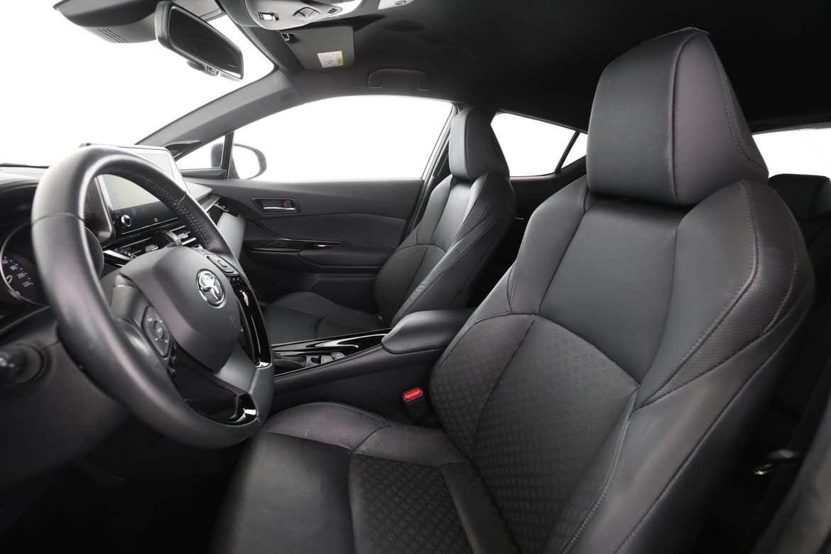Vehicle Image 10