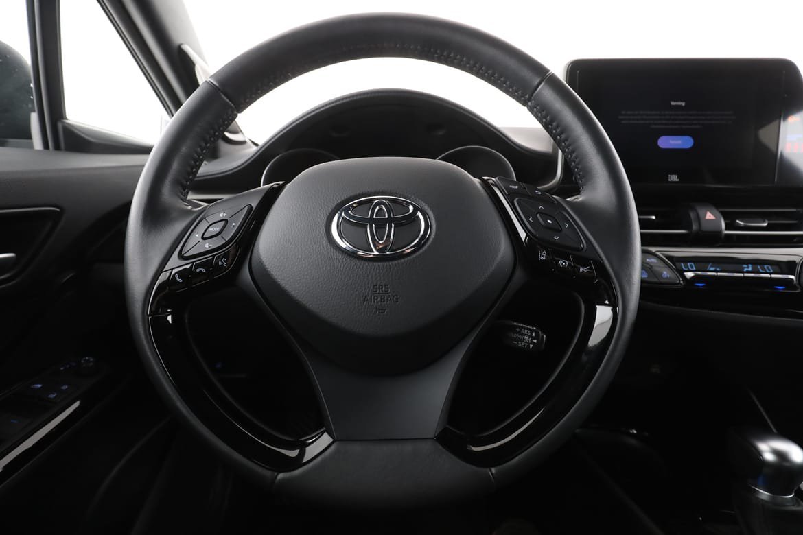 Vehicle Image 18