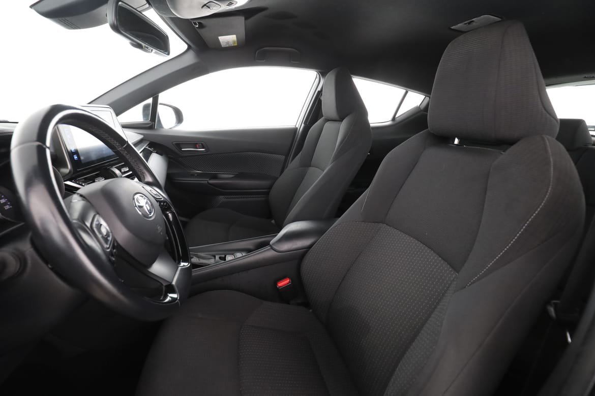 Vehicle Image 10