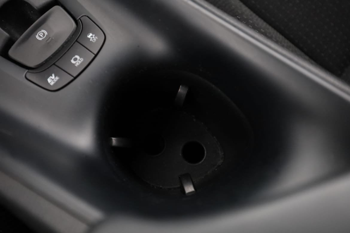 Vehicle Image 22