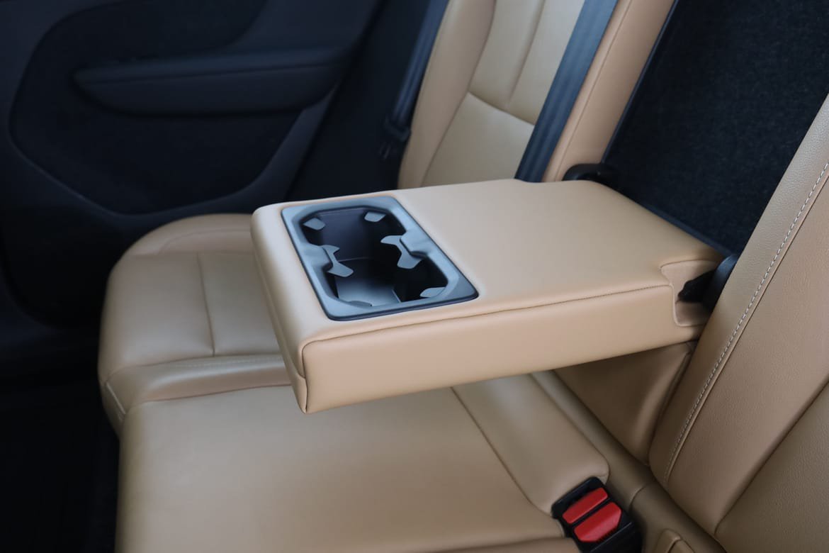 Vehicle Image 39