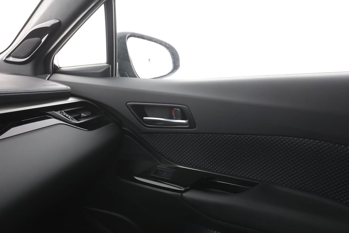 Vehicle Image 36
