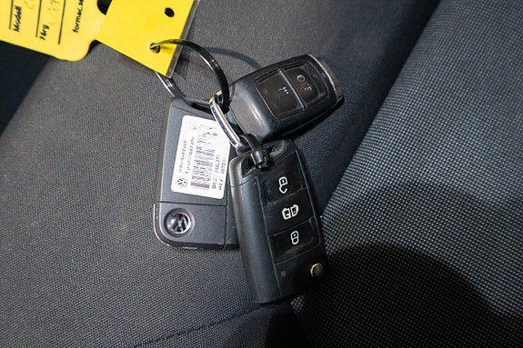 Vehicle Image 19