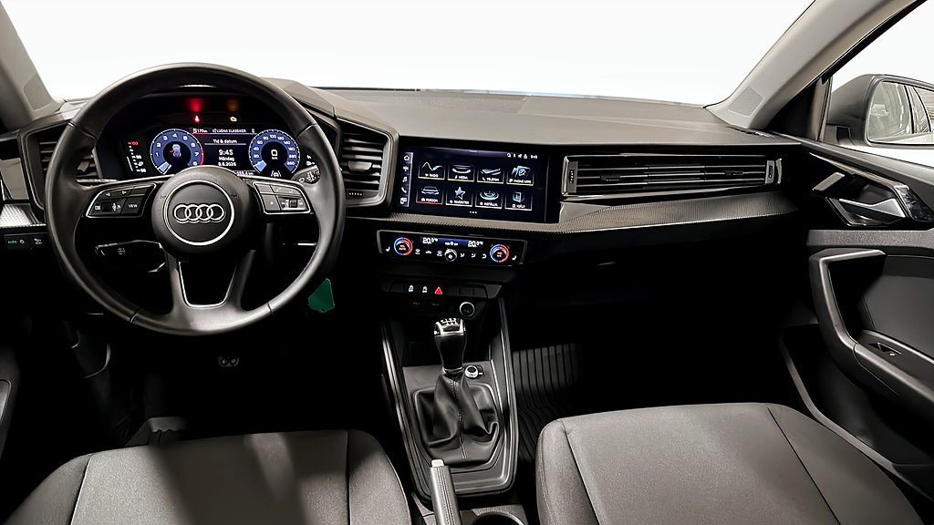 Vehicle Image 10