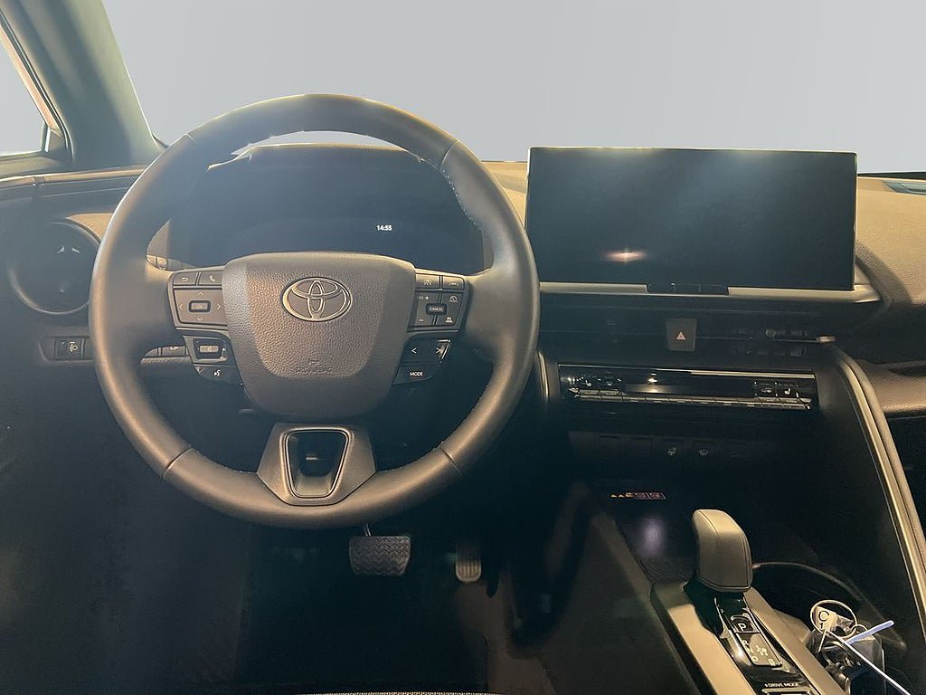 Vehicle Image 8