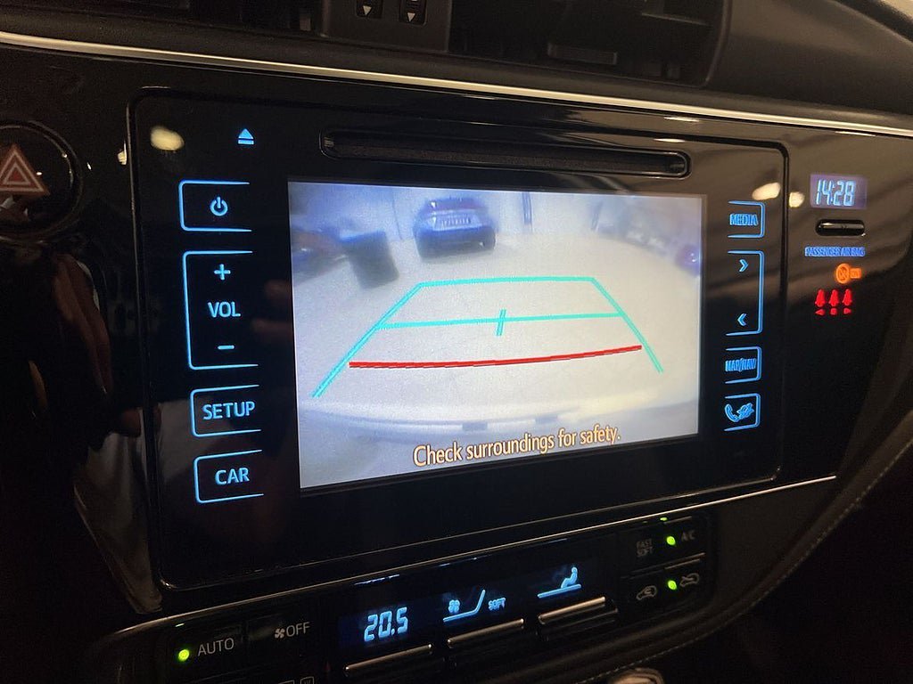 Vehicle Image 15