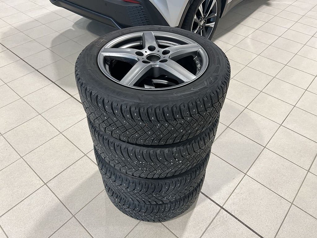 Vehicle Image 21