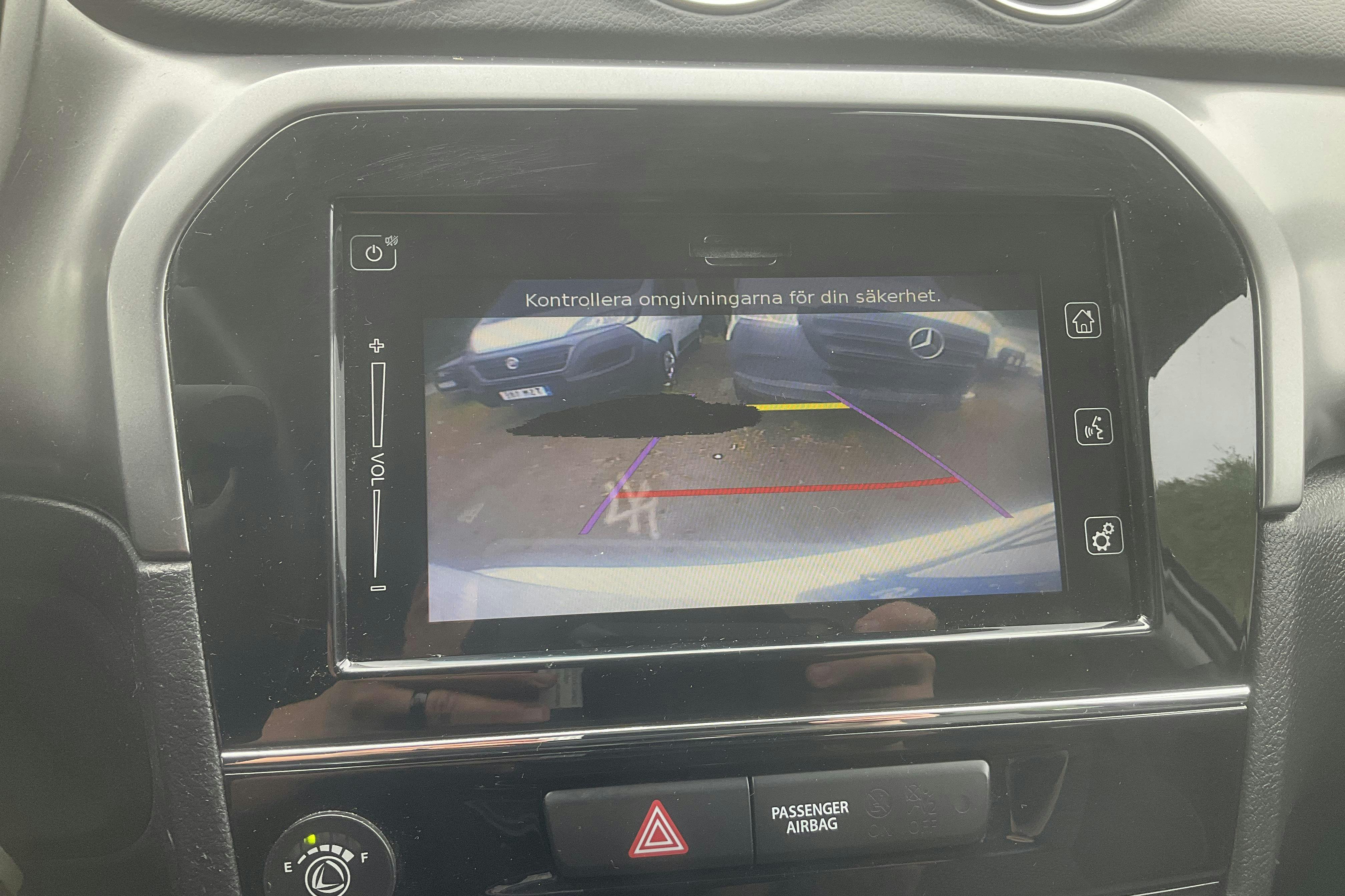 Vehicle Image 11