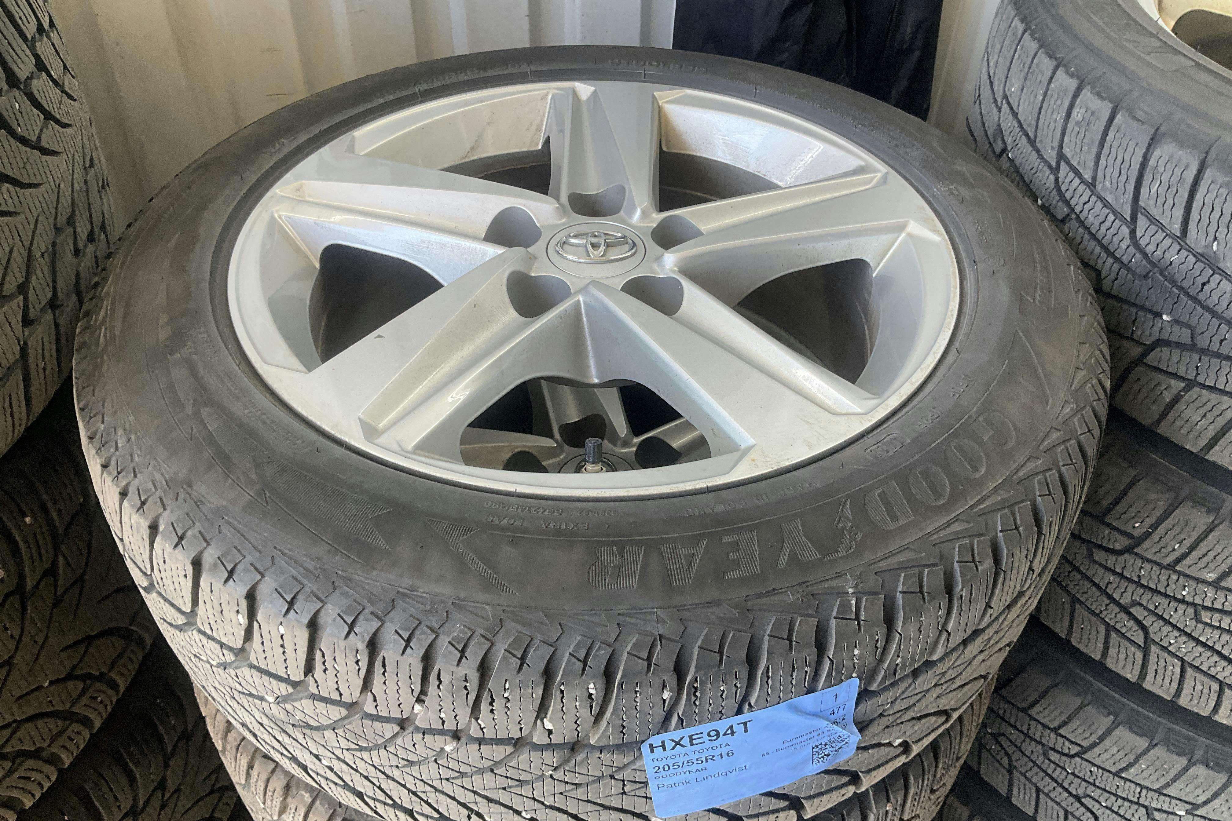 Vehicle Image 13