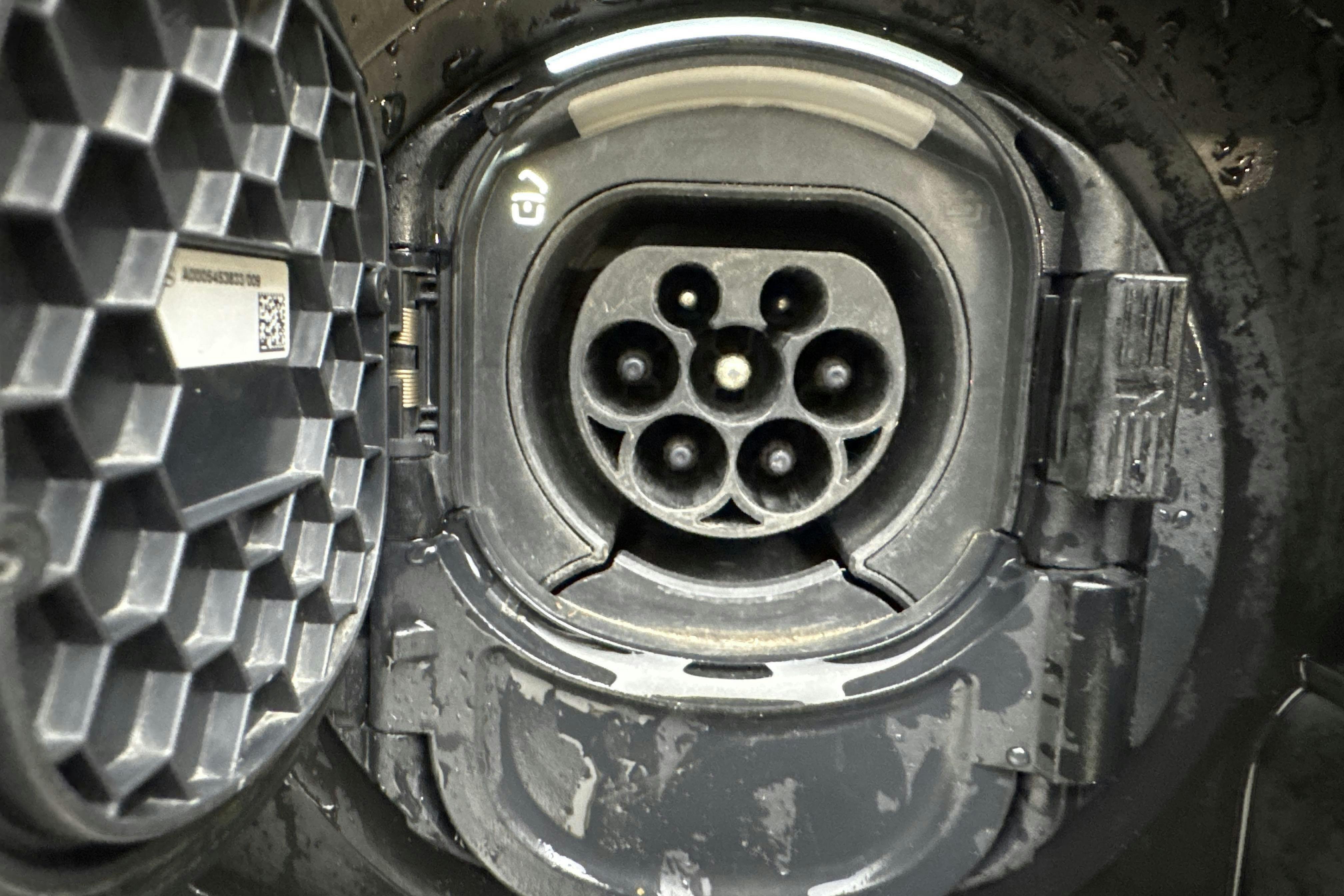 Vehicle Image 19