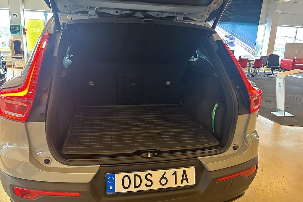 Vehicle Image 17