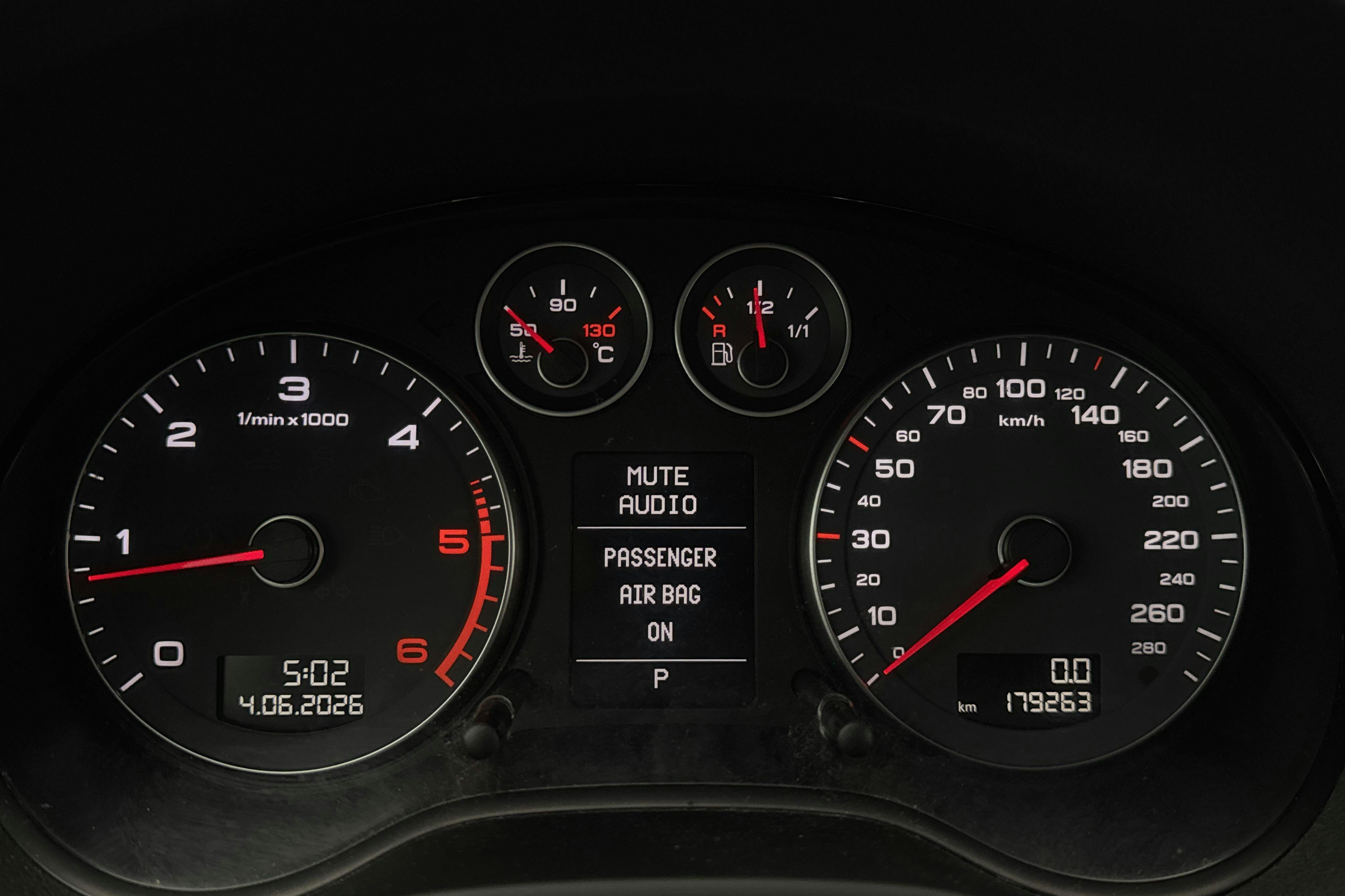 Vehicle Image 10