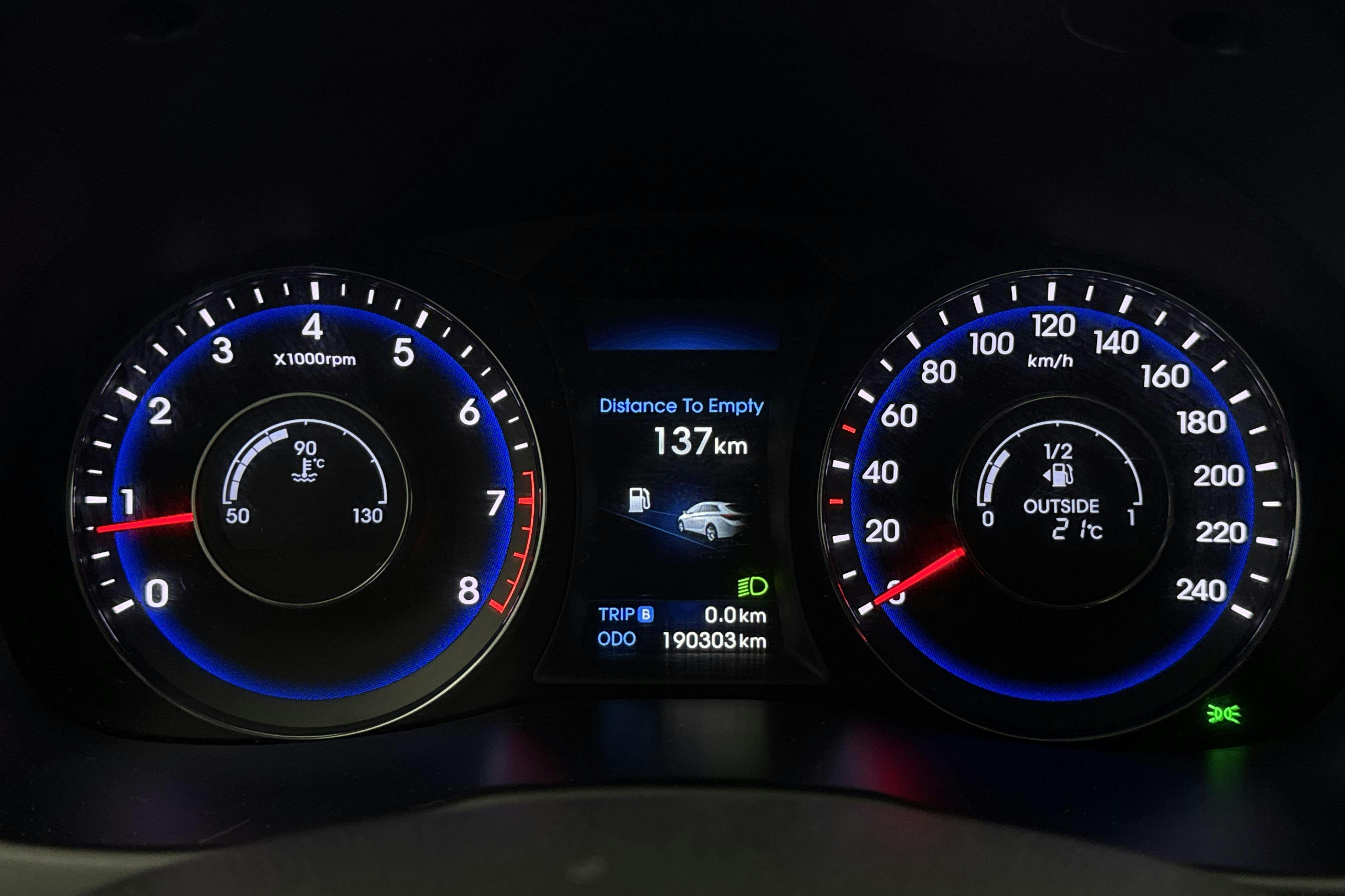 Vehicle Image 10