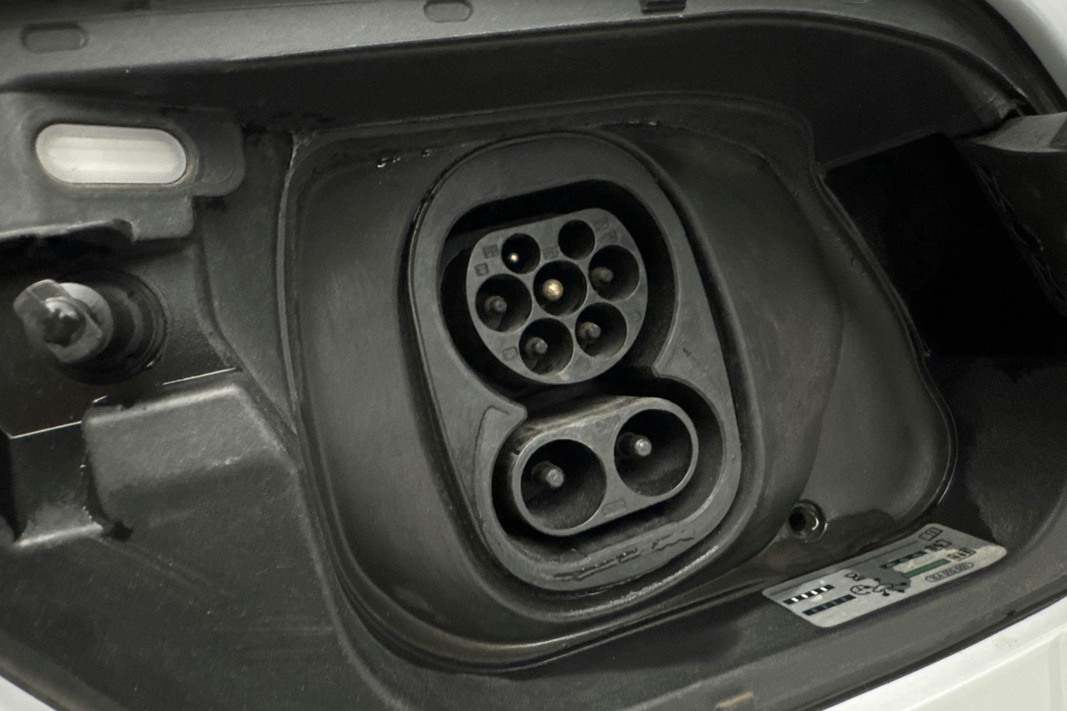 Vehicle Image 18