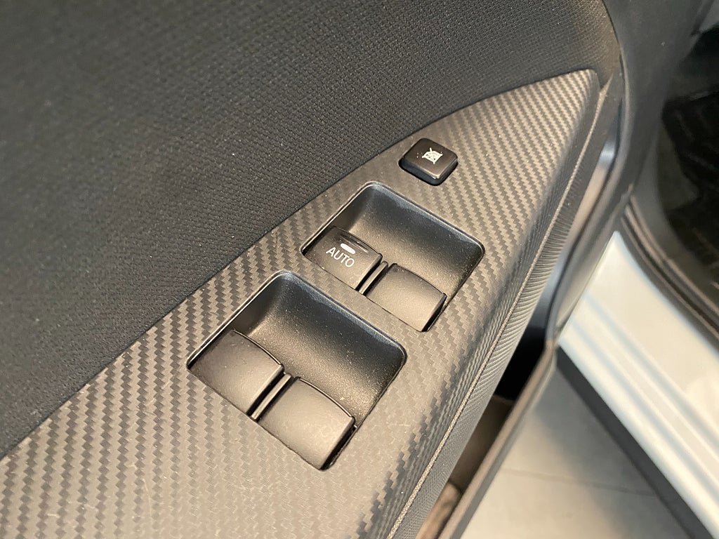 Vehicle Image 38