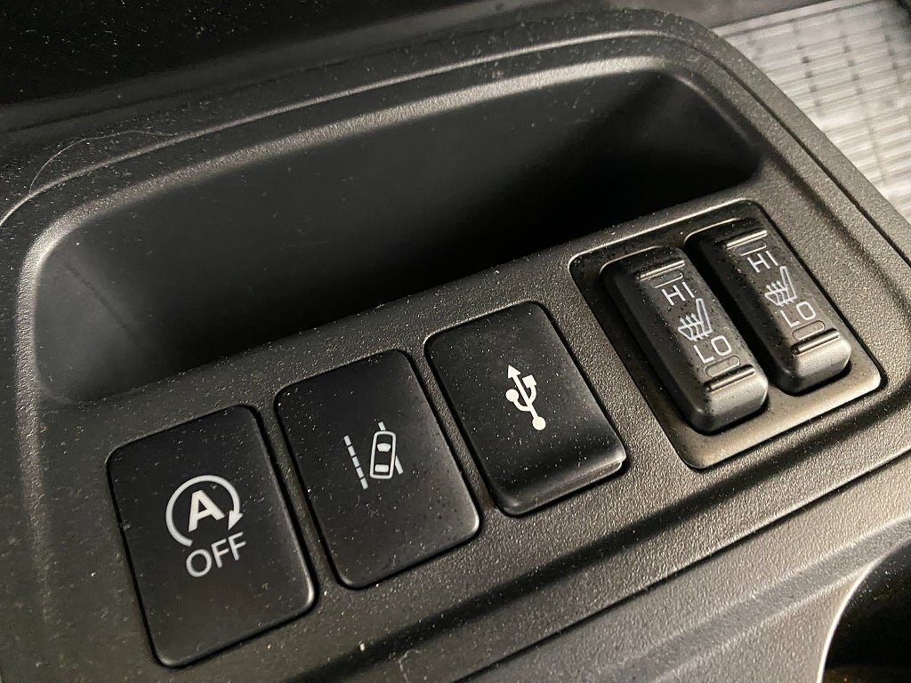 Vehicle Image 77