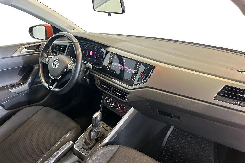 Vehicle Image 18