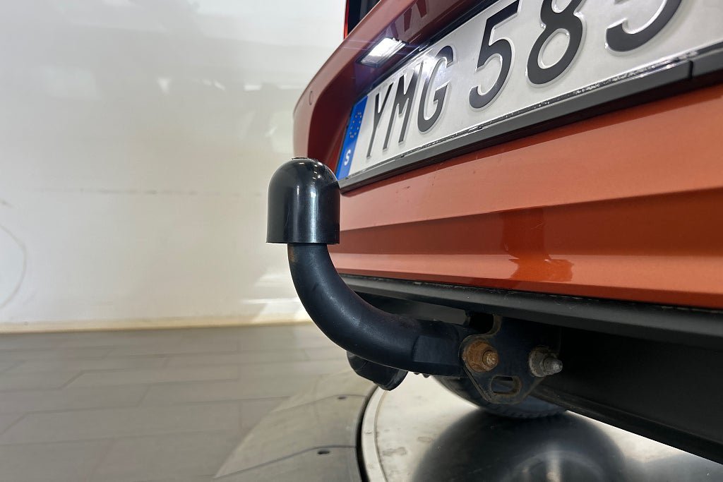 Vehicle Image 24