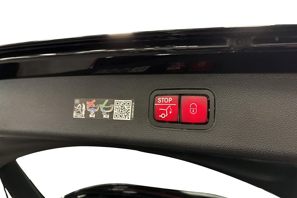 Vehicle Image 29