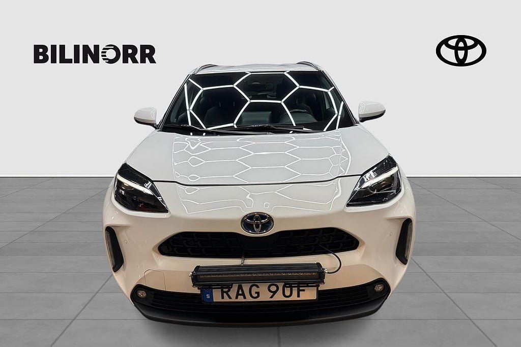 Vehicle Image 8