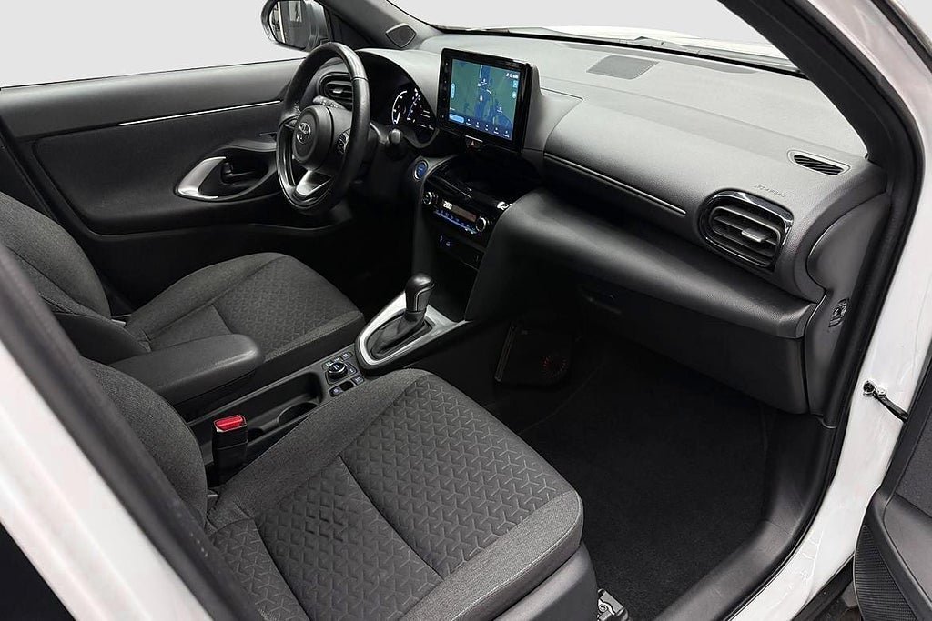 Vehicle Image 14