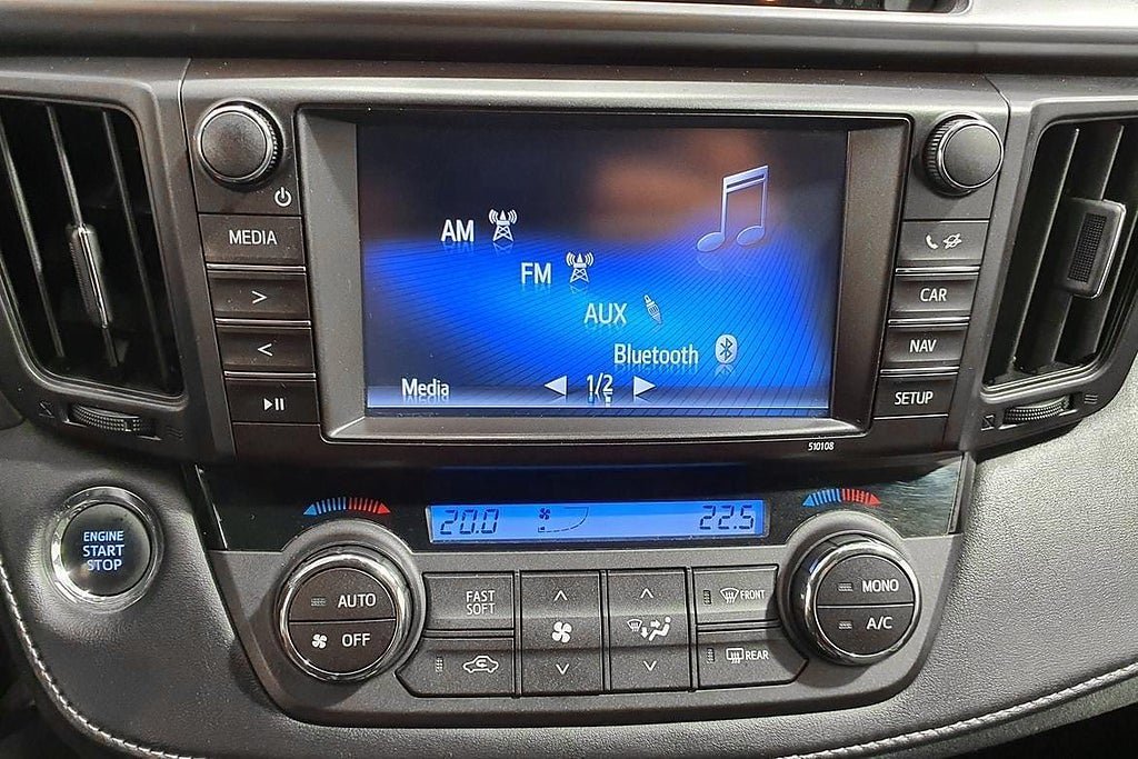 Vehicle Image 22