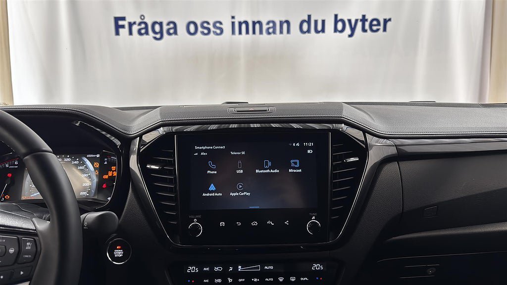 Vehicle Image 18