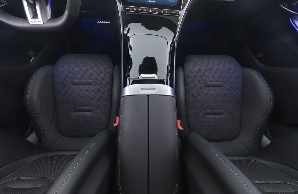 Vehicle Image 25