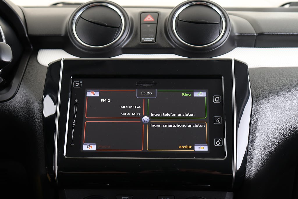Vehicle Image 11