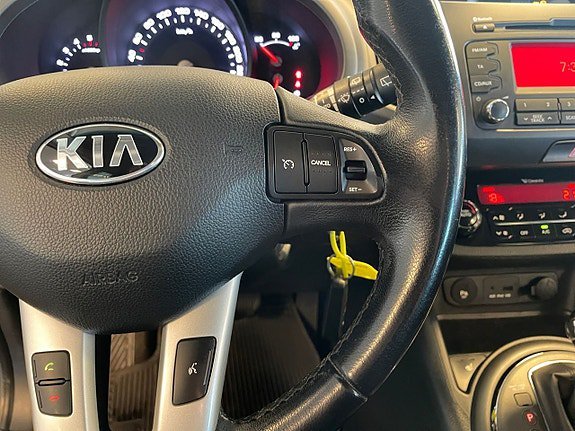 Vehicle Image 26
