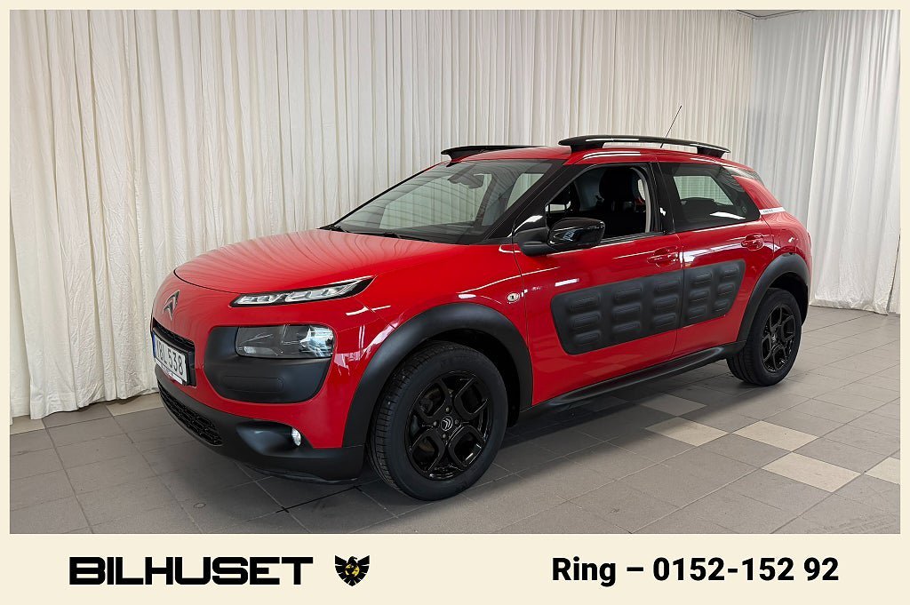 Vehicle Image 6