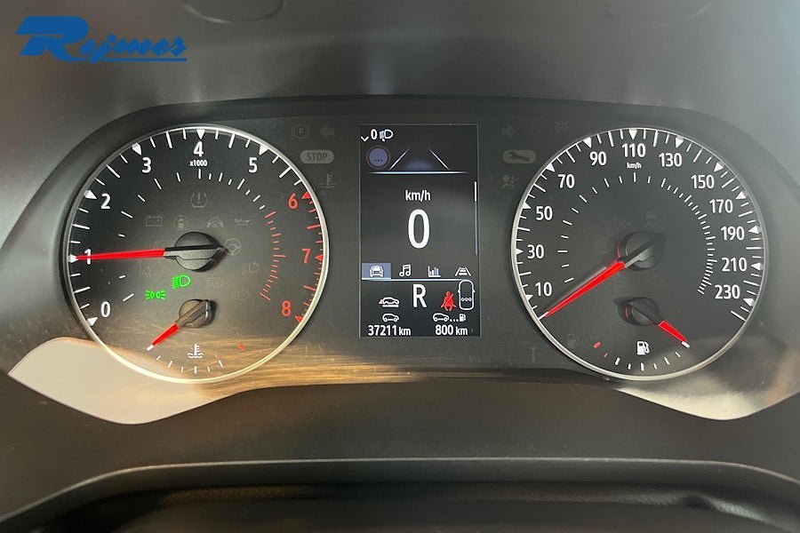 Vehicle Image 8