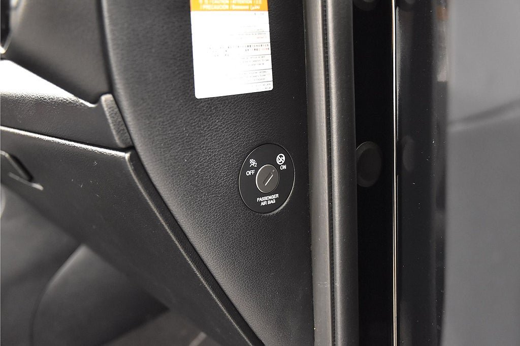 Vehicle Image 19