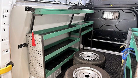 Vehicle Image 13