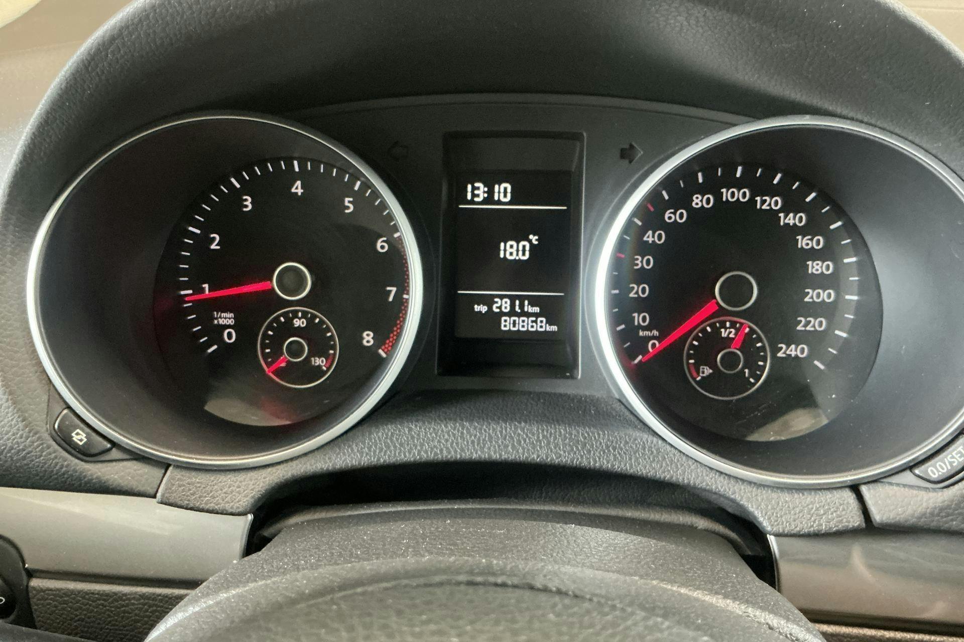 Vehicle Image 11