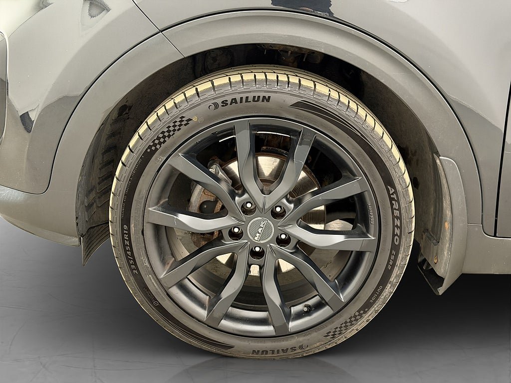 Vehicle Image 30