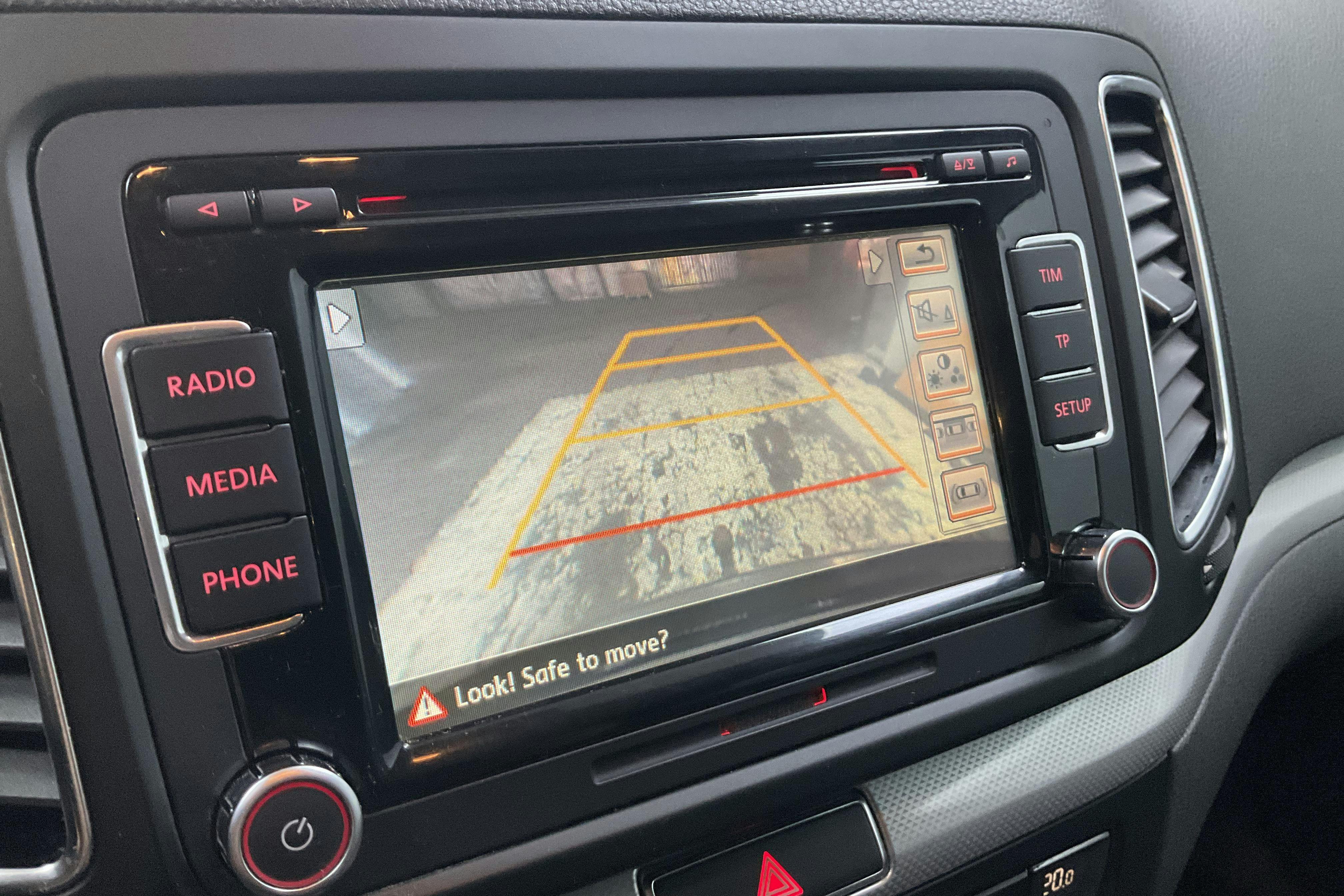 Vehicle Image 11