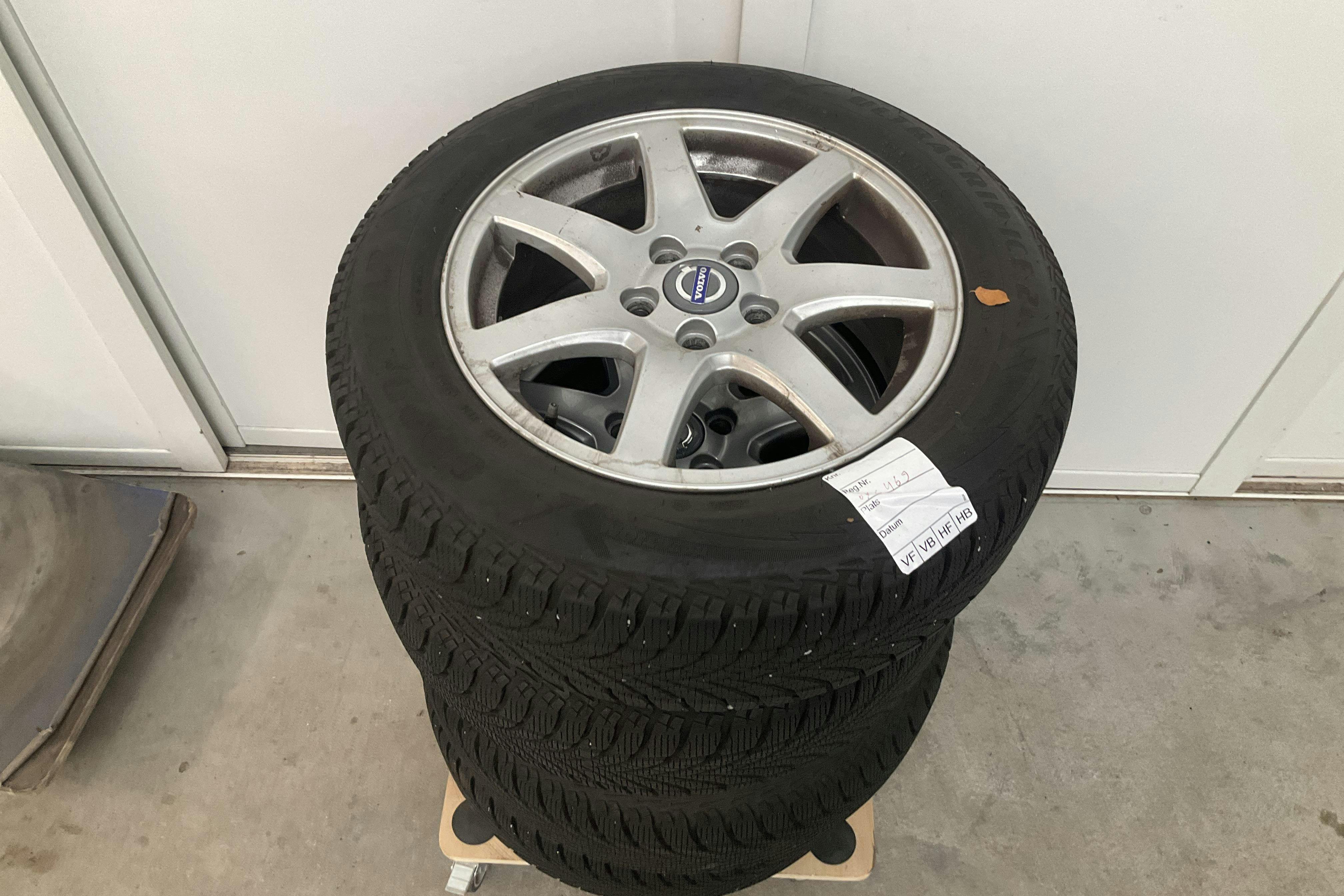 Vehicle Image 11