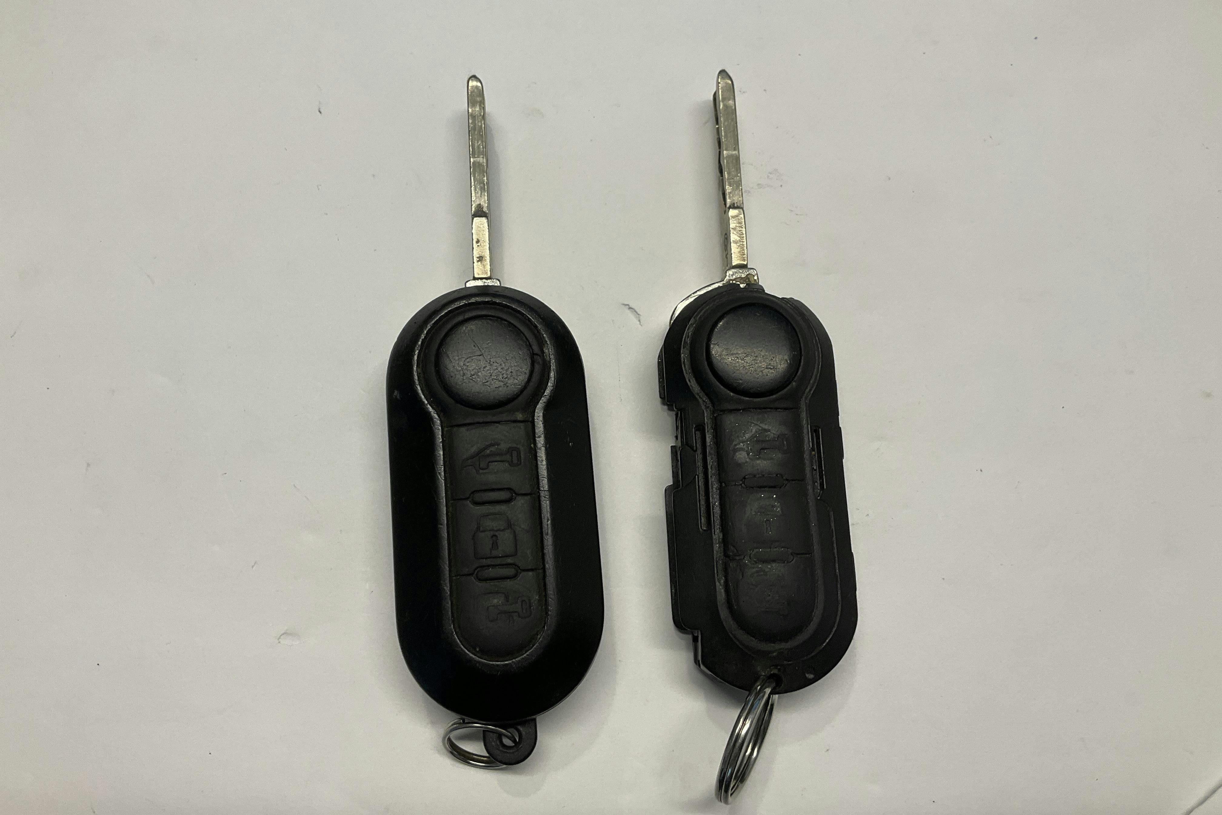 Vehicle Image 15