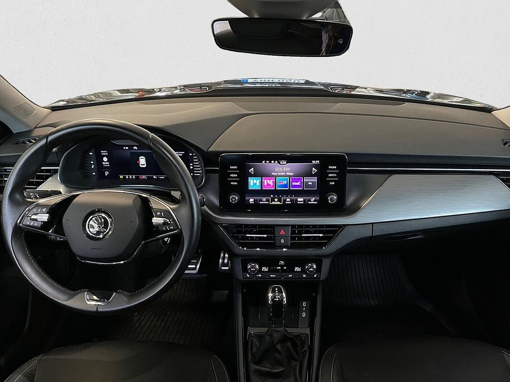 Vehicle Image 9