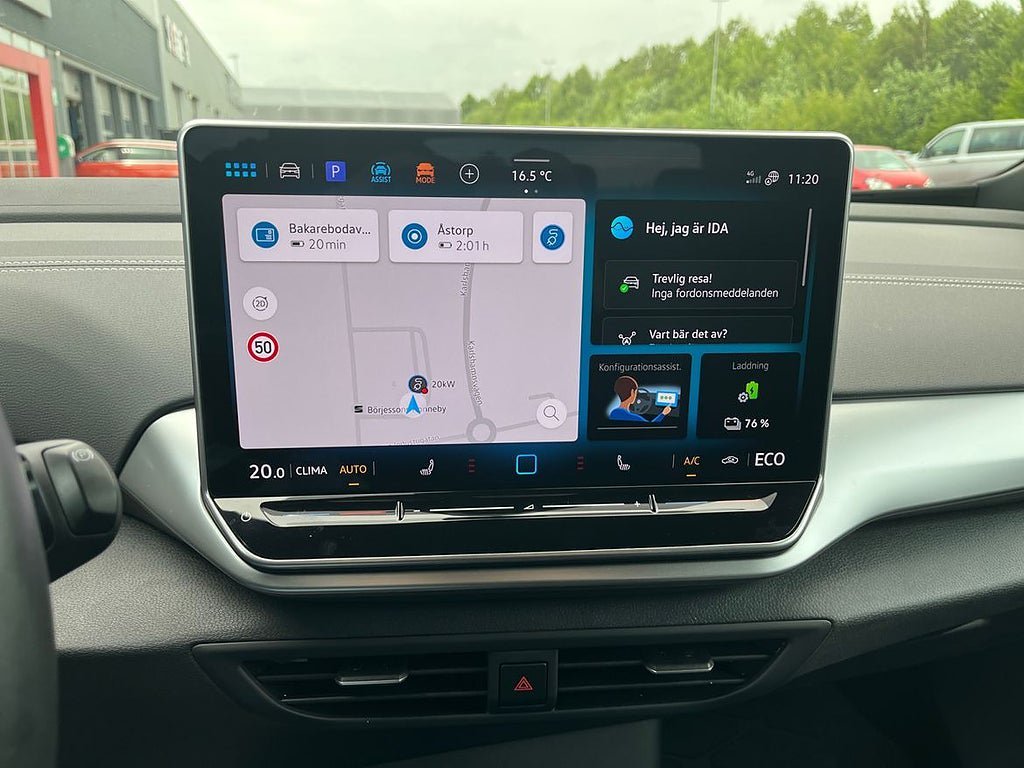 Vehicle Image 17