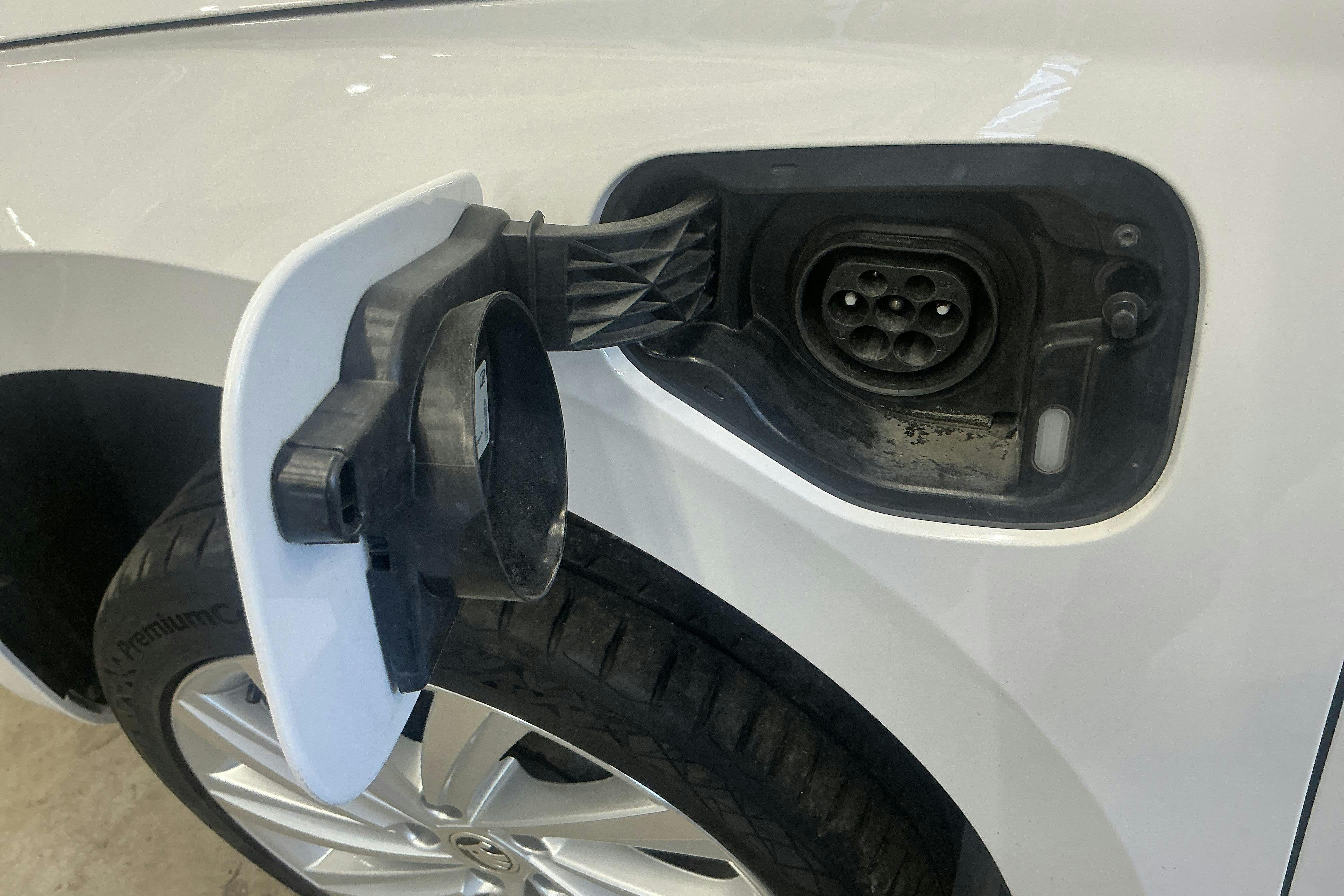 Vehicle Image 15