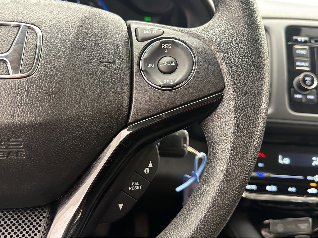 Vehicle Image 22